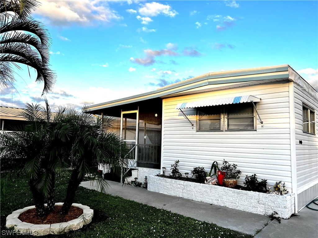 55 Percy Street Fort Myers FL 33908 223075675 image1