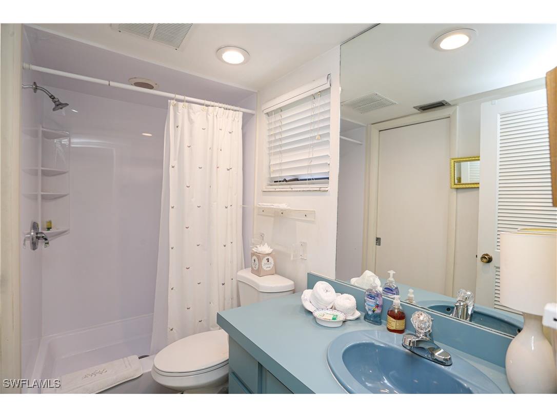 550 3rd Avenue N Naples FL 34102 225023998 image22