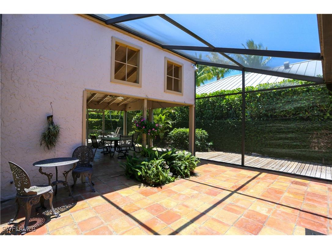 550 3rd Avenue N Naples FL 34102 225023998 image38