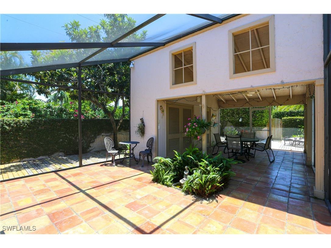 550 3rd Avenue N Naples FL 34102 225023998 image39