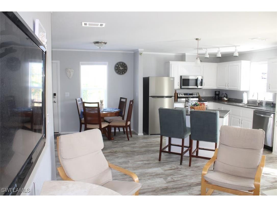 5520 Rainbow Drive Bokeelia FL 33922 225005278 image10