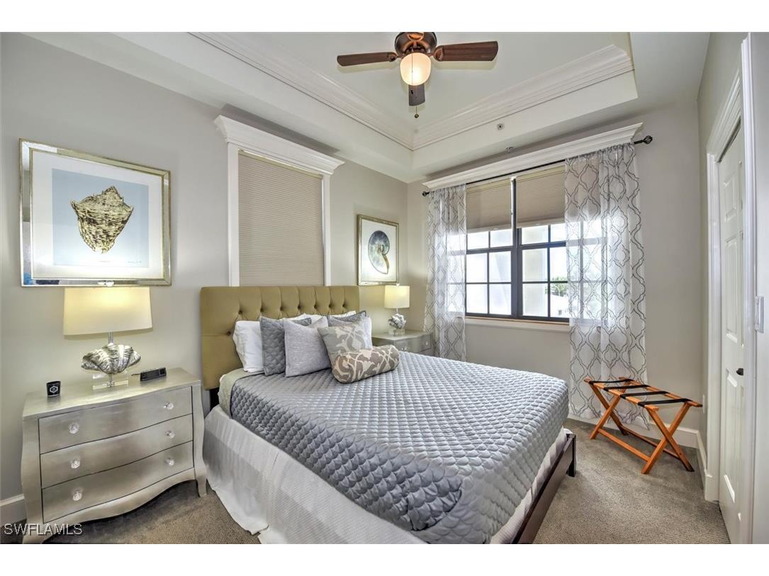 555 5th Ave S #PH-1 Naples FL 34102 225034828 image20