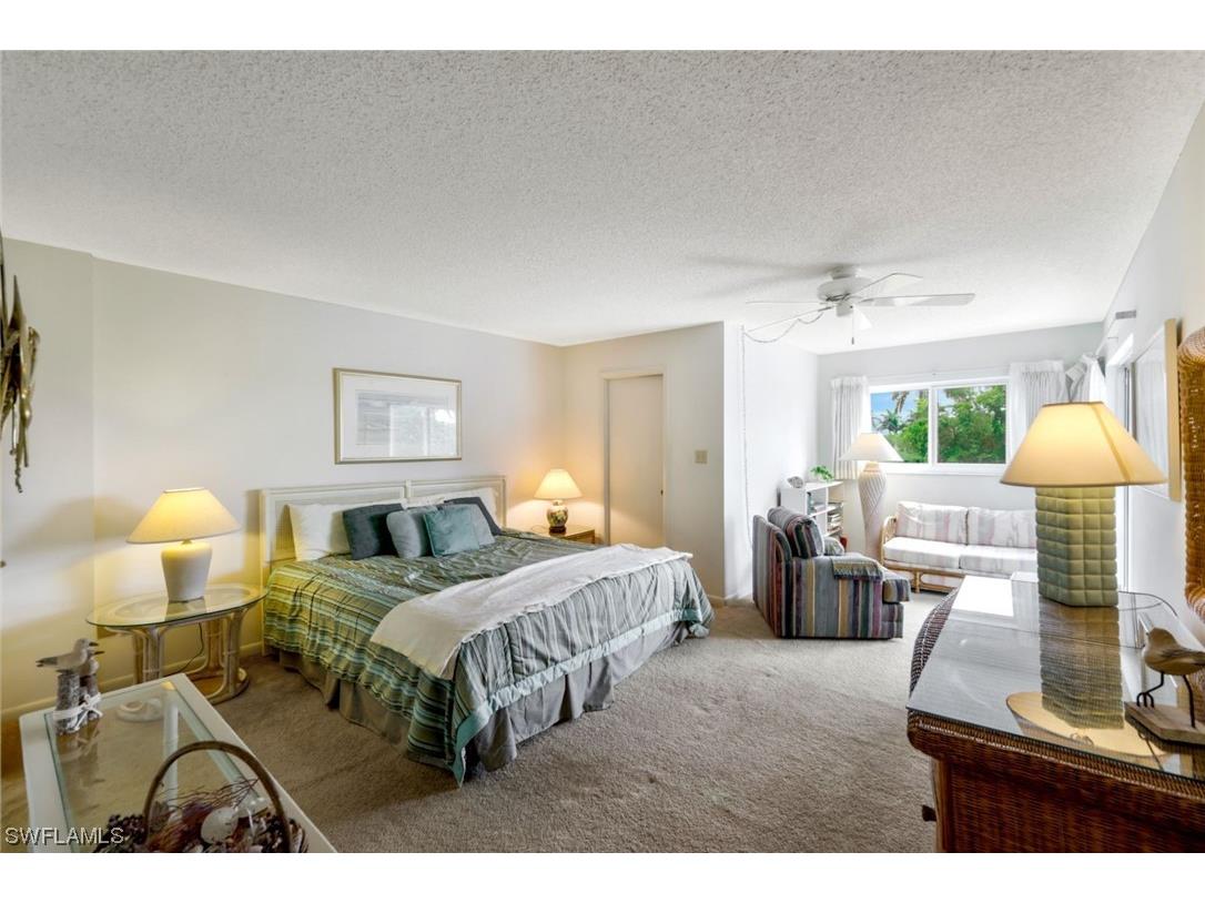 555 Park Shore Drive #B-412 Naples FL 34103 224021615 image14