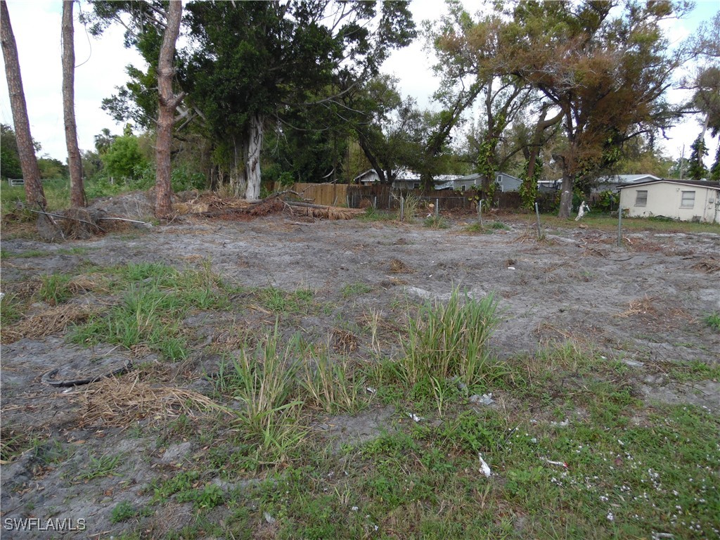 556 Clark Street North Fort Myers FL 33903 224066853 image2