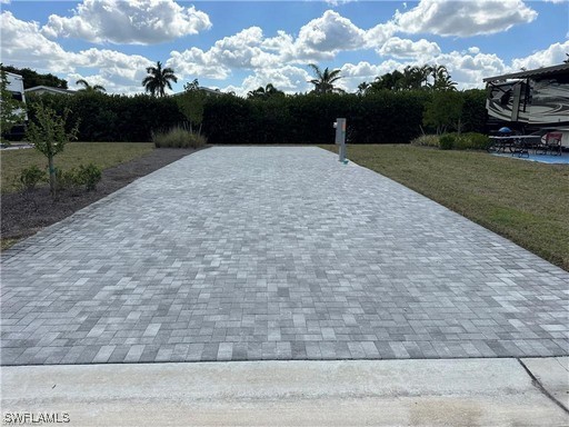 5570 Laguna Caribe Circle Fort Myers FL 33905 225023403 image4