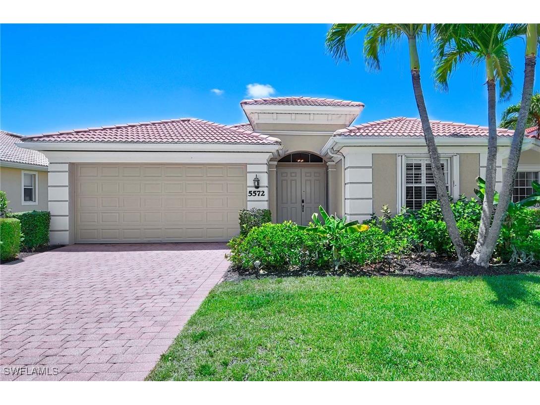 5572 Lago Villaggio Way Naples FL 34104 225012803 image1