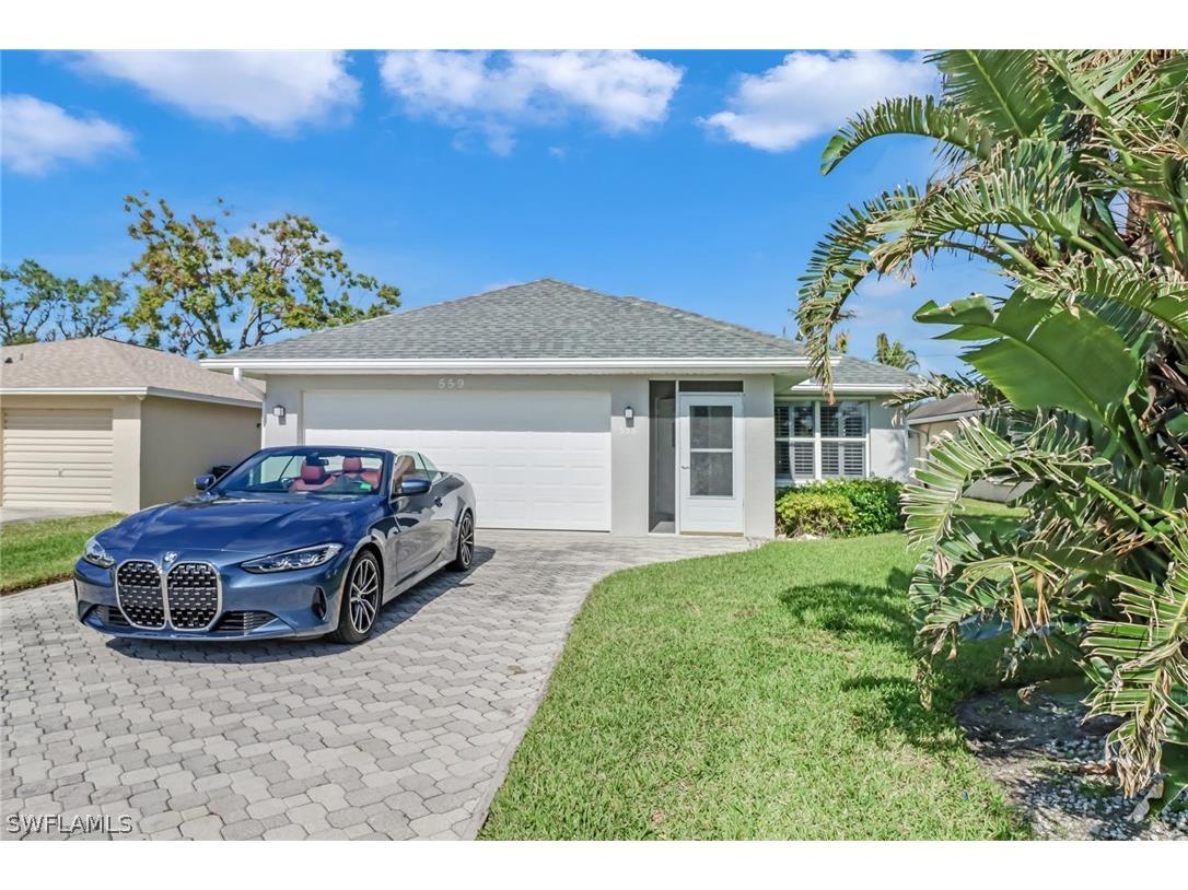 559 107th Avenue N Naples FL 34108 222083256 image1