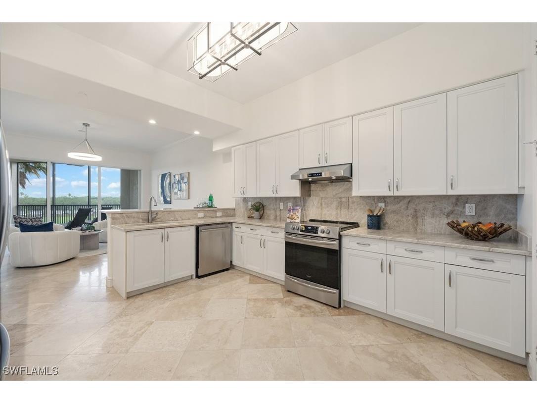 560 El Camino Real #1304 Naples FL 34119 225050778 image13