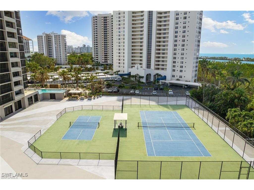 5601 Turtle Bay Drive #302 Naples FL 34108 225044566 image27
