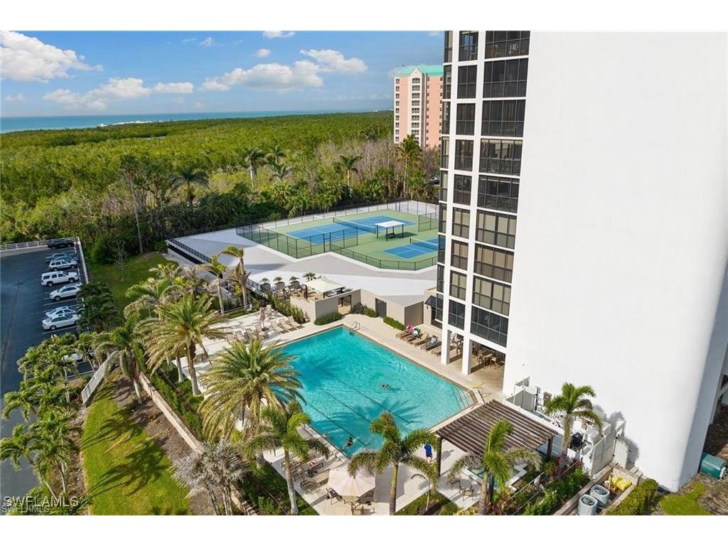 5601 Turtle Bay Drive #302 Naples FL 34108 225044566 image3