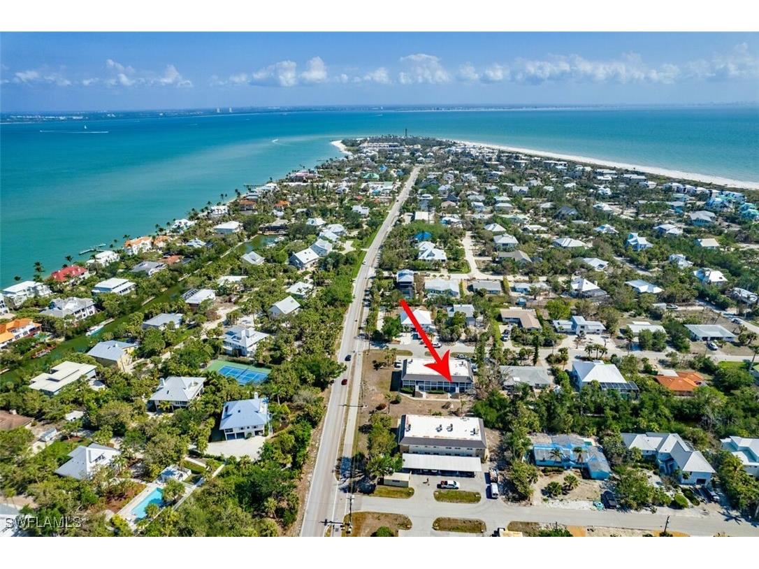 561 Periwinkle Way #F7 Sanibel FL 33957 225018121 image1