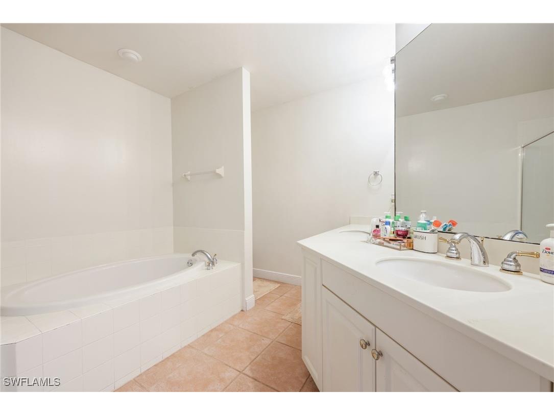 5630 Chelsey Lane #102 Fort Myers FL 33912 225013655 image11