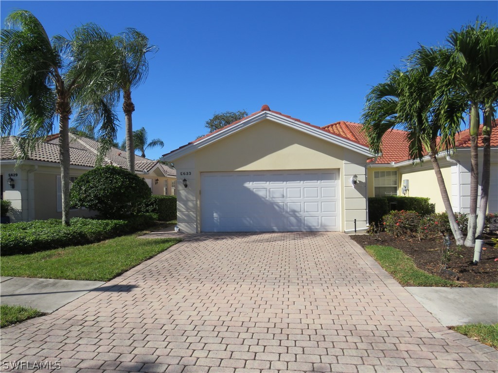 5633 Eleuthera Way Naples FL 34119 223004896 image1