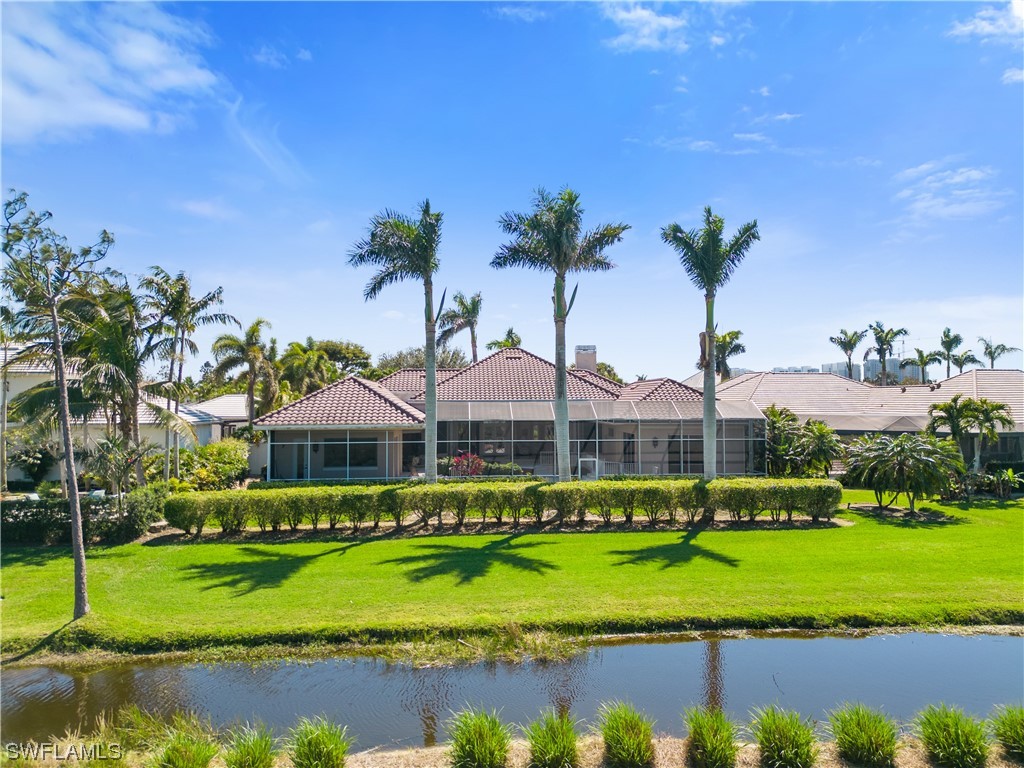 569 Portsmouth Court Naples FL 34110 223017096 image1