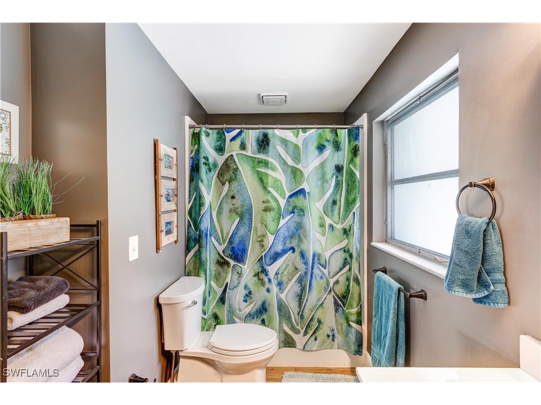 5692 Eichen Circle W Fort Myers FL 33919 225048323 image24