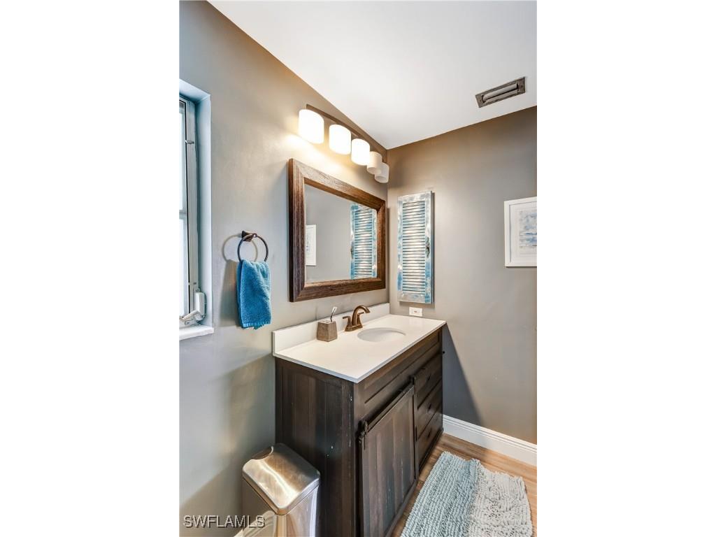 5692 Eichen Circle W Fort Myers FL 33919 225048323 image25