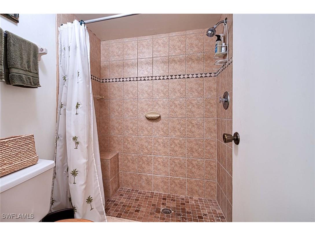 5695 Rattlesnake Hammock Road #B104 Naples FL 34113 224103475 image15