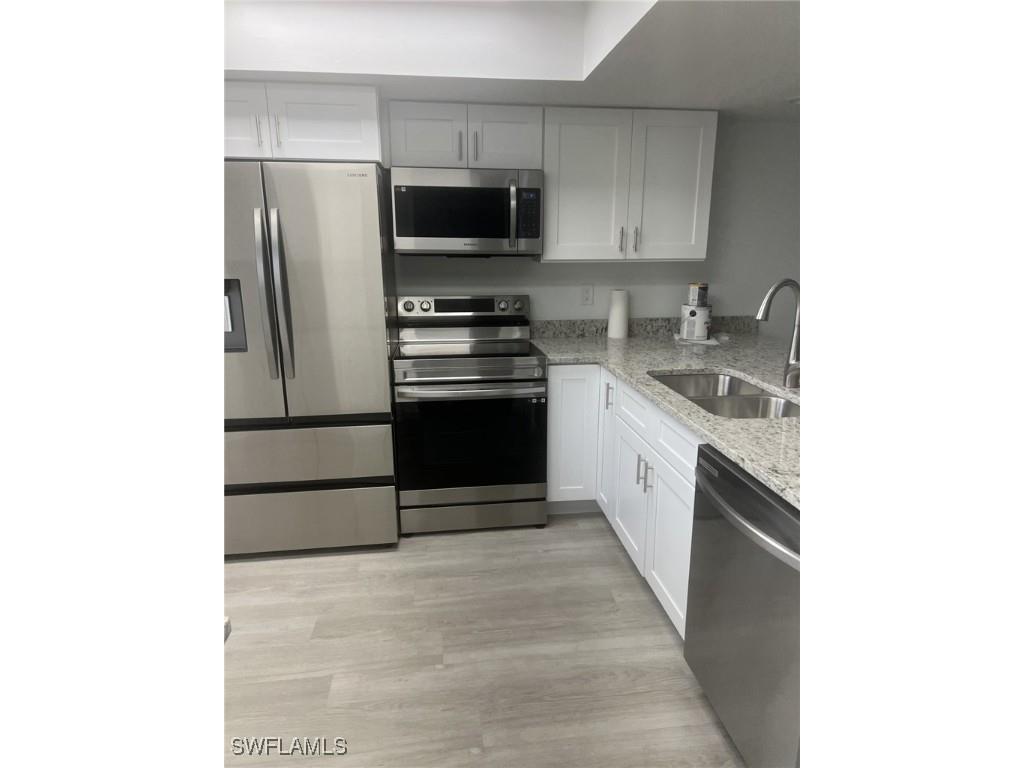 5707 Foxlake Drive #2 North Fort Myers FL 33917 225045417 image1