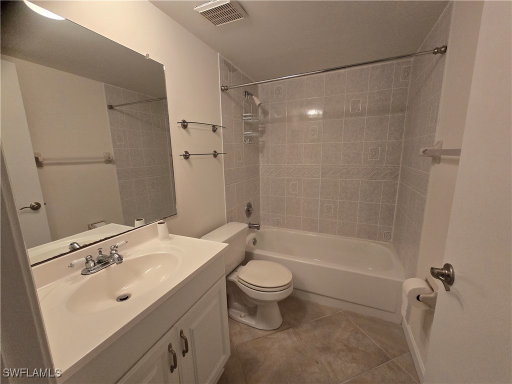 5737 Whitaker Road #C104 Naples FL 34112 225018236 image12