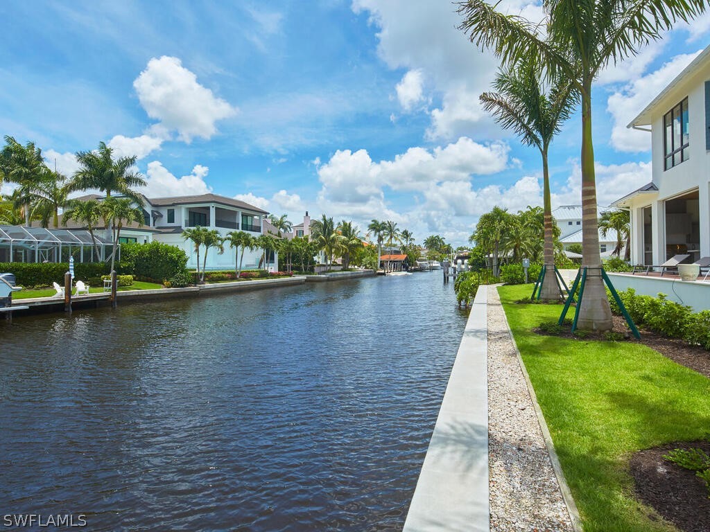 575 17th Avenue S Naples FL 34102 224053246 image37