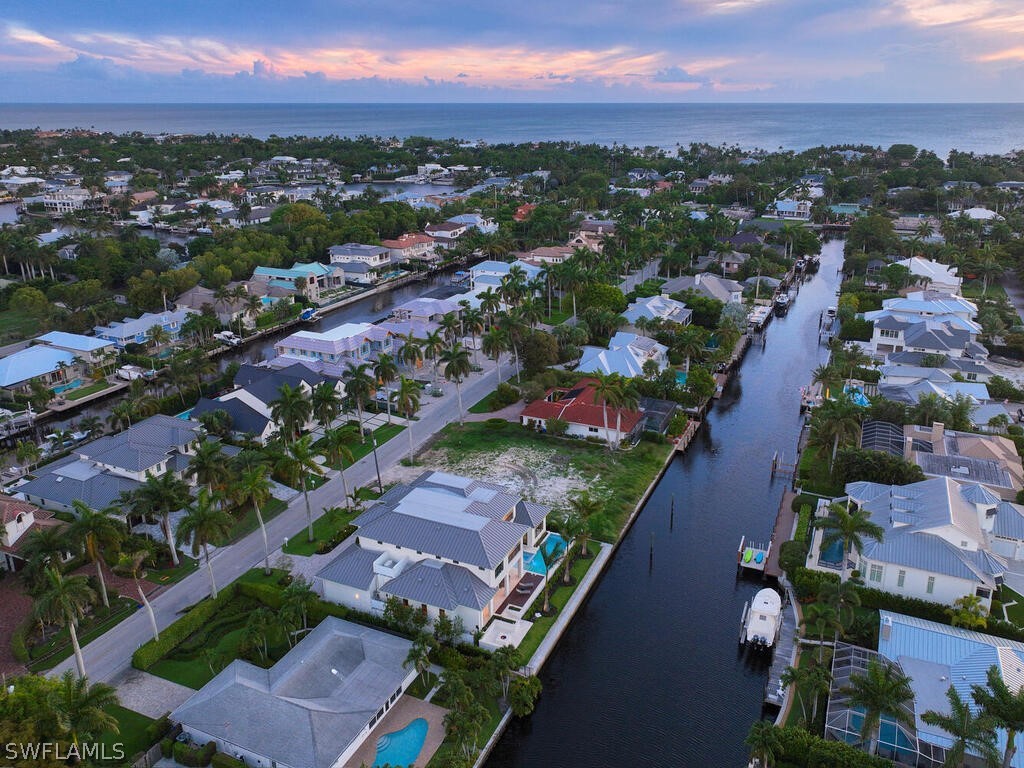 575 17th Avenue S Naples FL 34102 224053246 image40