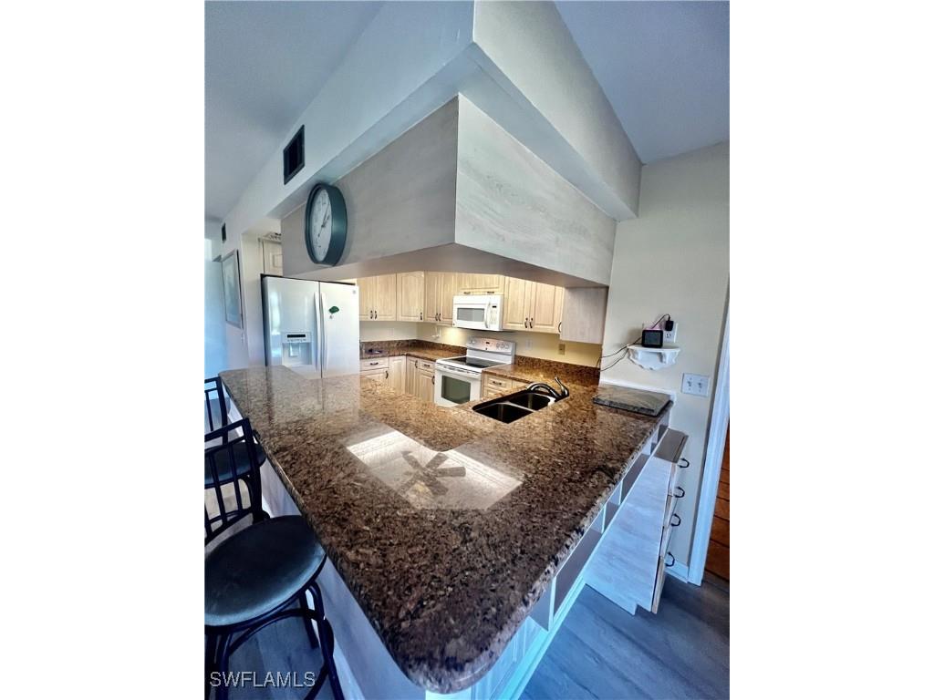 5765 Trailwinds Drive #115 Fort Myers FL 33907 225033939 image16