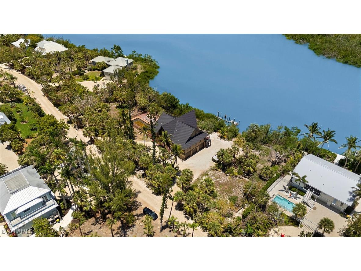 5770 Pine Tree Drive Sanibel FL 33957 225050595 image1