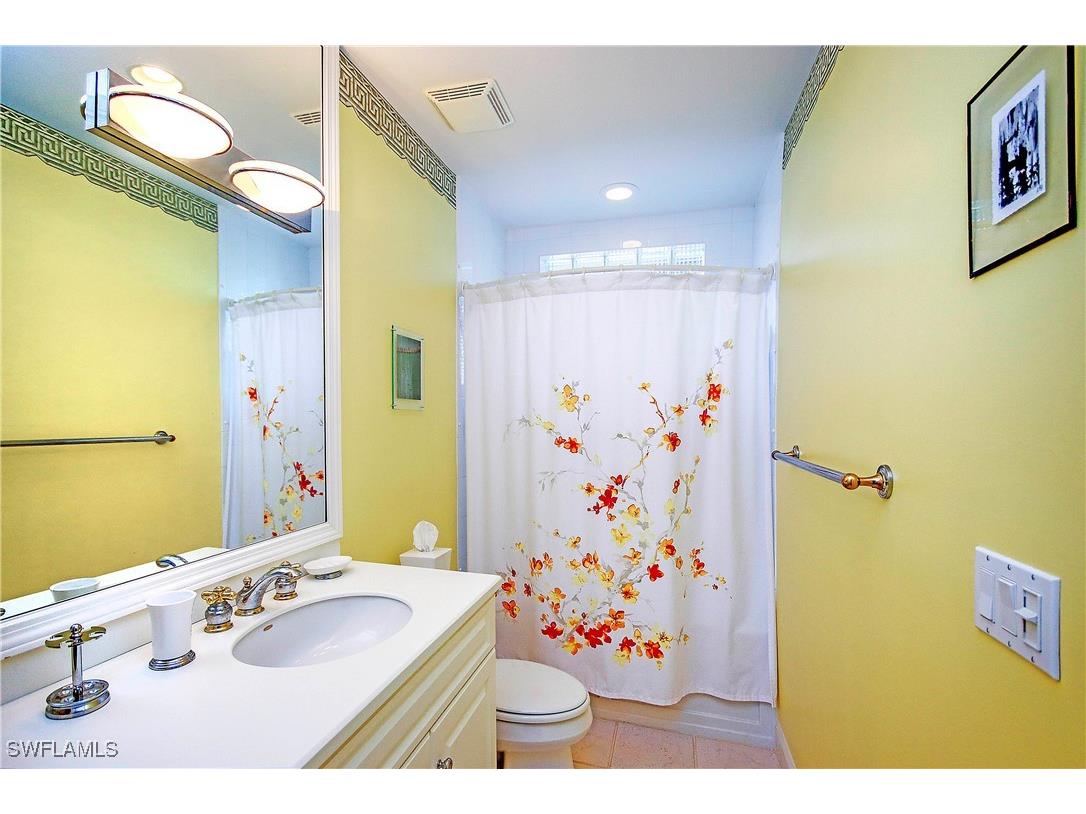 5775 Baltusrol Court #302 Sanibel FL 33957 225016011 image20