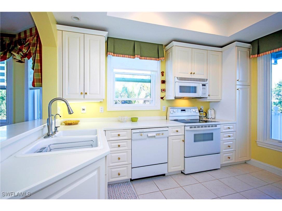 5775 Baltusrol Court #302 Sanibel FL 33957 225016011 image5