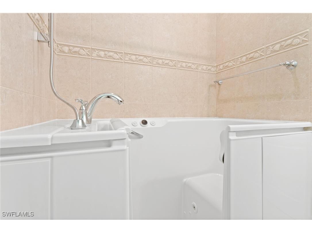 5793 Cape Harbour Drive #1414 Cape Coral FL 33914 224100973 image33