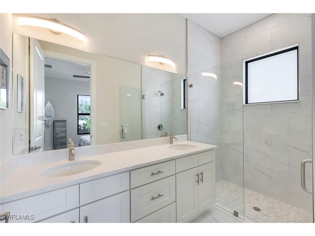 5798 Jasper Way #102 Naples FL 34112 224065175 image9