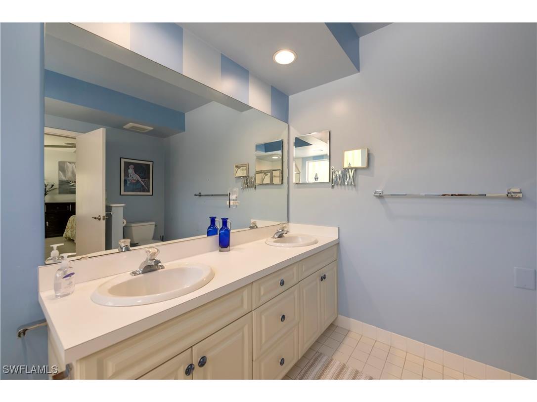 5809 Glencove Drive #905 Naples FL 34108 225035492 image15