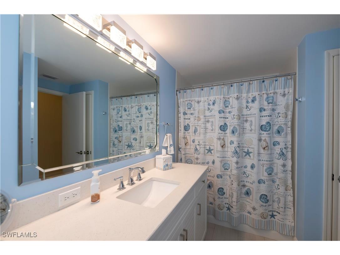 5809 Glencove Drive #905 Naples FL 34108 225035492 image18