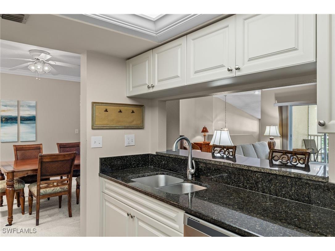 5817 Glencove Drive #405 Naples FL 34108 224077285 image4