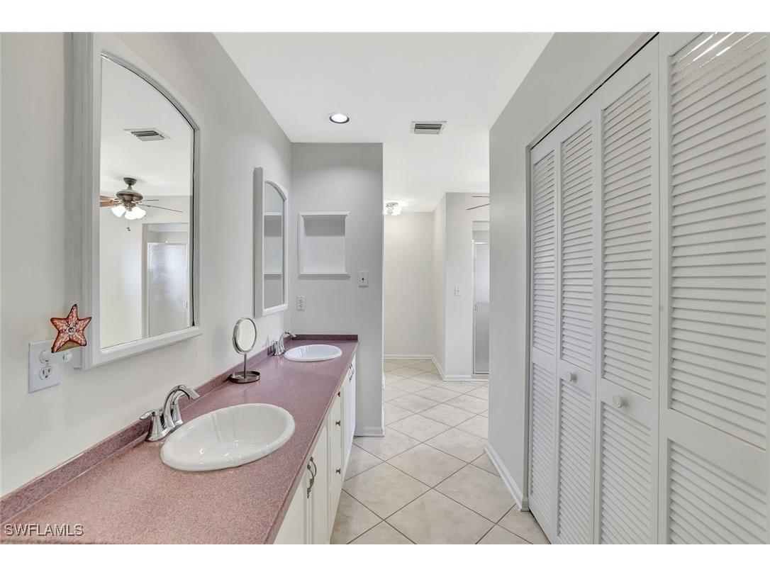 5859 Westbourgh Court Naples FL 34112 225050692 image14