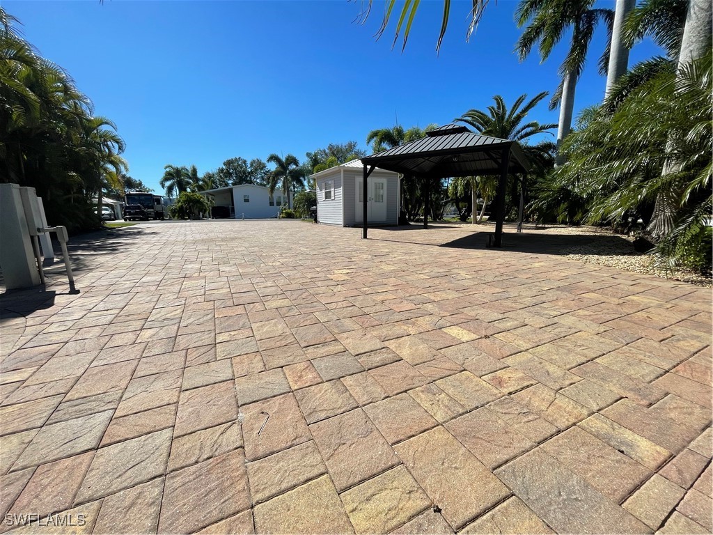 5861 Maplewood Court Fort Myers FL 33905 224097912 image14