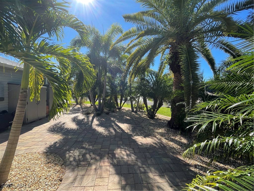 5861 Maplewood Court Fort Myers FL 33905 224097912 image16