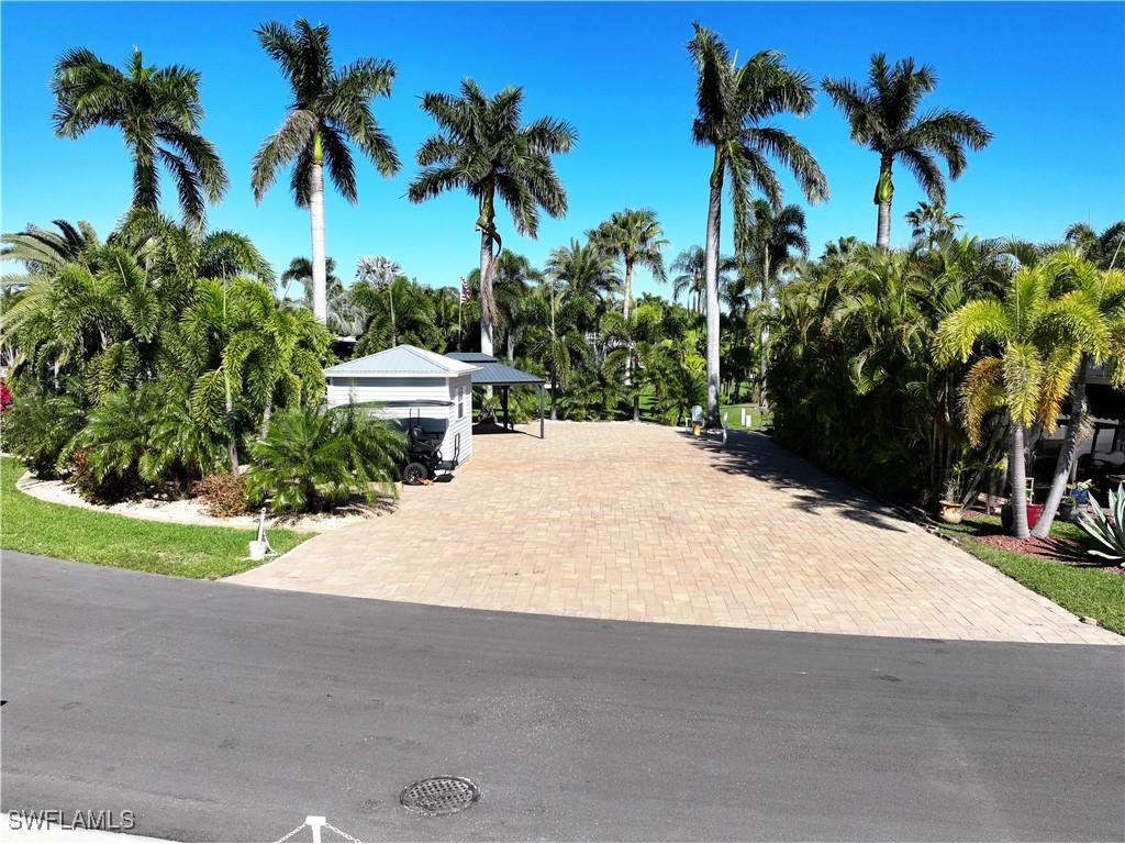 5861 Maplewood Court Fort Myers FL 33905 224097912 image2