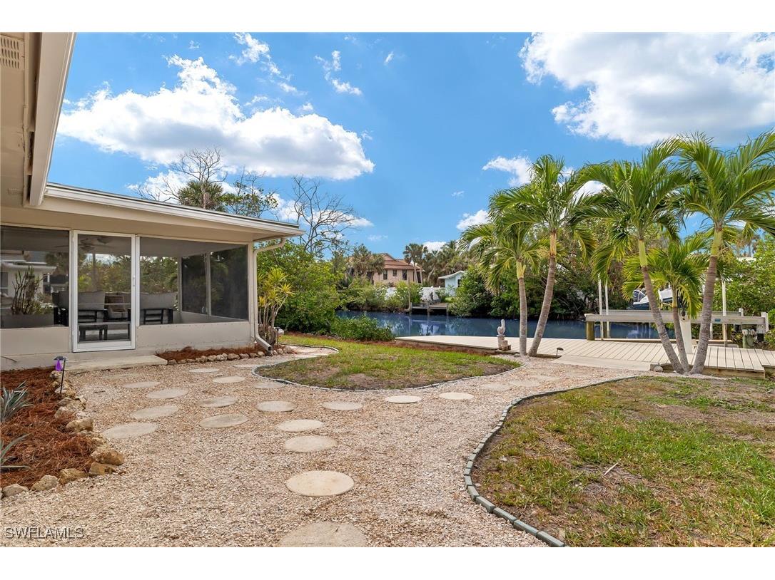 5869 Pine Tree Drive Sanibel FL 33957 225018732 image6