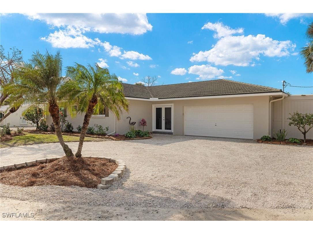 5869 Pine Tree Drive Sanibel FL 33957 225018732 image8