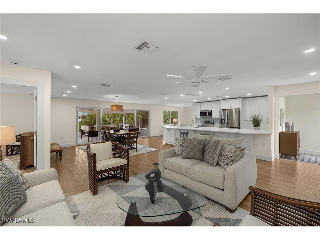 5869 Pine Tree Drive Sanibel FL 33957 225018732 image9