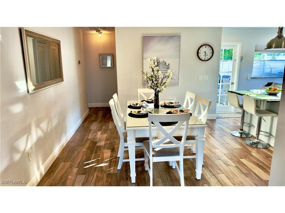 588 105th Avenue N Naples FL 34108 225003079 image5