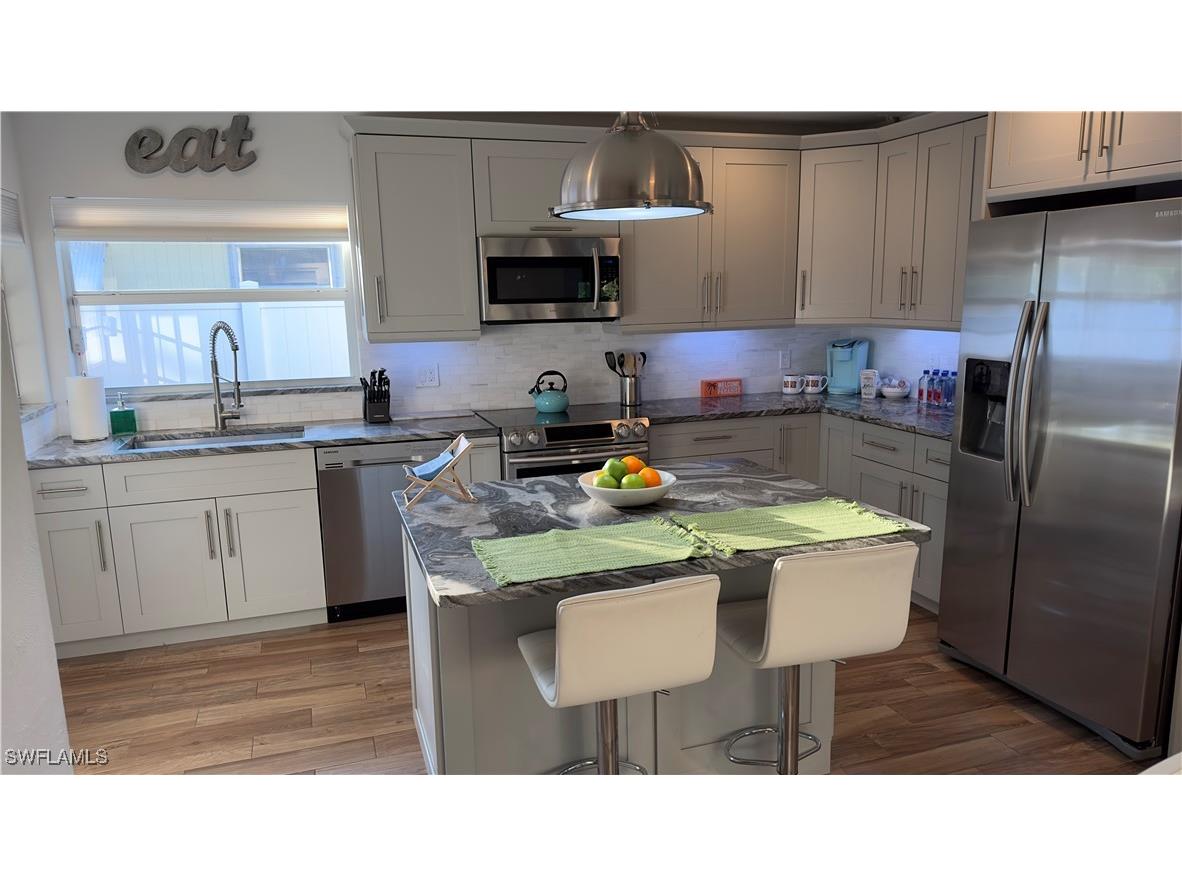 588 105th Avenue N Naples FL 34108 225003079 image8