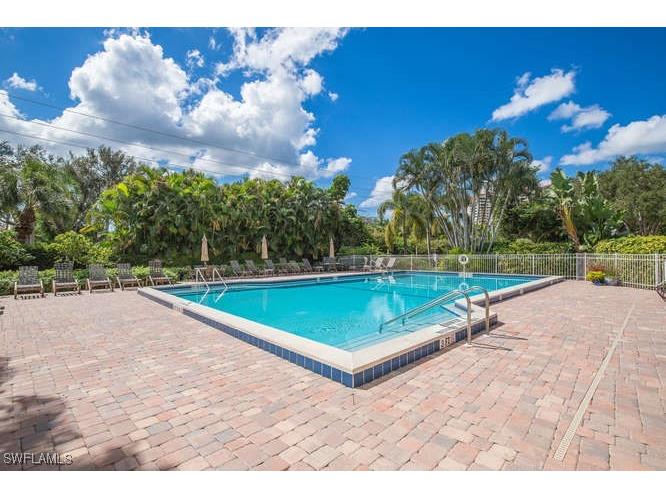 592 Beachwalk Circle #N-304 Naples FL 34108 225044834 image17