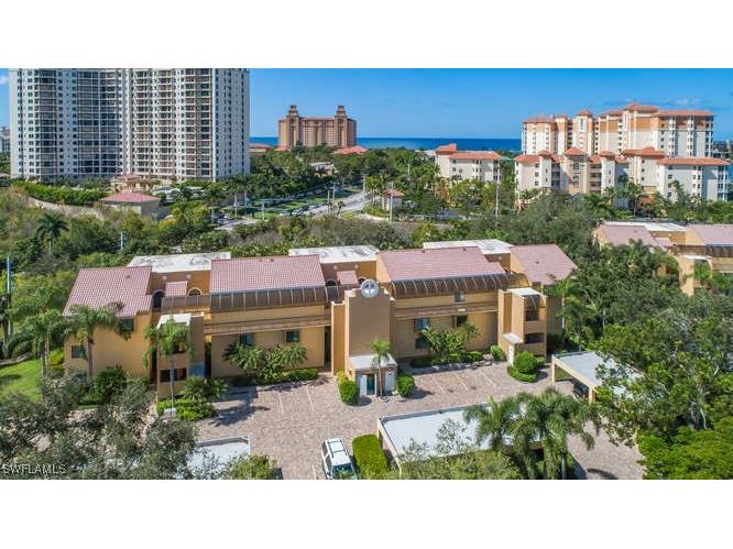 592 Beachwalk Circle #N-304 Naples FL 34108 225044834 image2