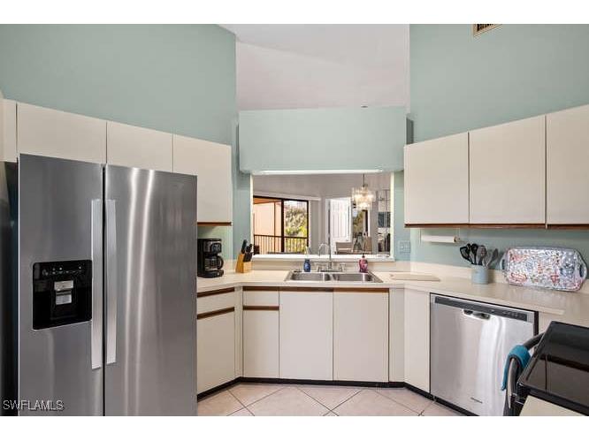 592 Beachwalk Circle #N-304 Naples FL 34108 225044834 image9