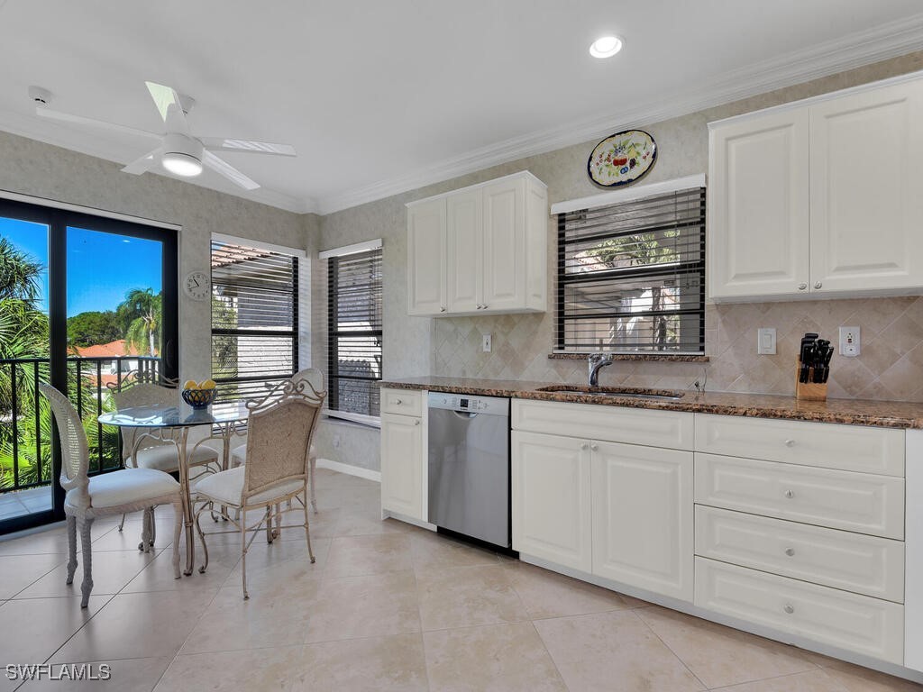 5930 Via Lugano #305 Naples FL 34108 225036204 image14