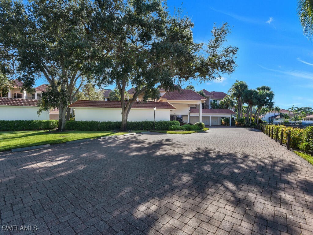 5930 Via Lugano #305 Naples FL 34108 225036204 image2