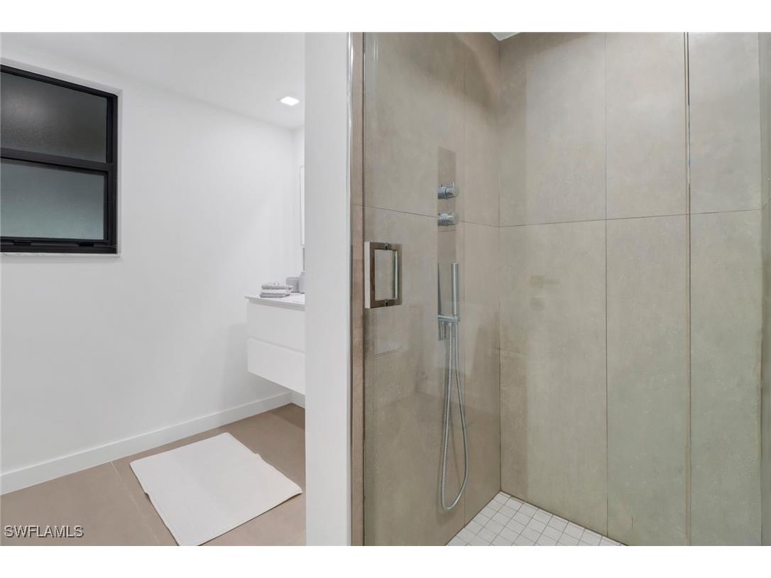 5964 Pelican Bay Boulevard #434 Naples FL 34108 225002189 image19