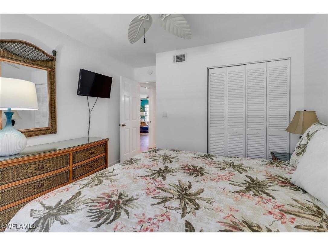 5985 Bloomfield Circle #D203 Naples FL 34112 225033971 image18